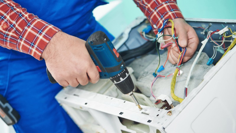 Akyurt Çetintaş Çetintaş çamaşır makinesi kart tamiri – Su almama arızası orijinal parça ile giderildi. - Teknik servis örneği